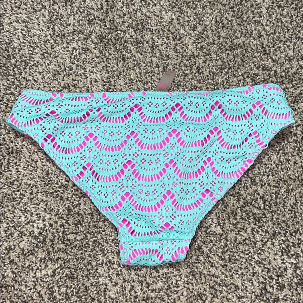 Swimsuit set - Picture 7 of 8